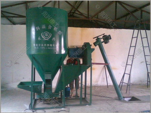 鄭州永興牌飼料粉碎攪拌一體加工機(jī) 高效生產(chǎn)設(shè)備的領(lǐng)航者